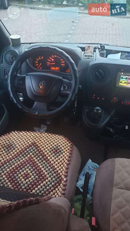 Микроавтобус Renault Master 2017 в Черновцах