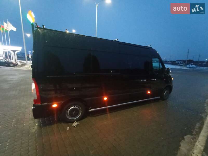 Микроавтобус Renault Master 2015 в Львове