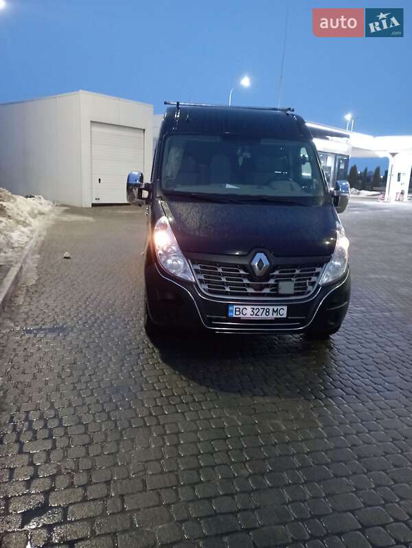 Микроавтобус Renault Master 2015 в Львове