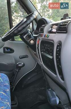 Мікроавтобус Renault Master 2001 в Кам'янському