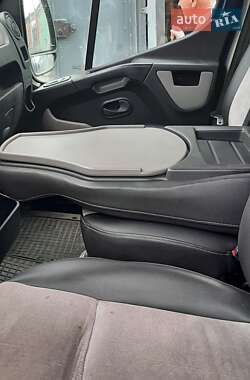 Мікроавтобус Renault Master 2017 в Лозовій