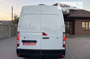 Грузовой фургон Renault Master 2016 в 