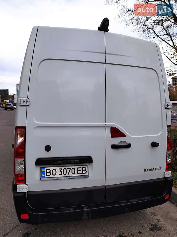 Мікроавтобус Renault Master 2017 в Тернополі