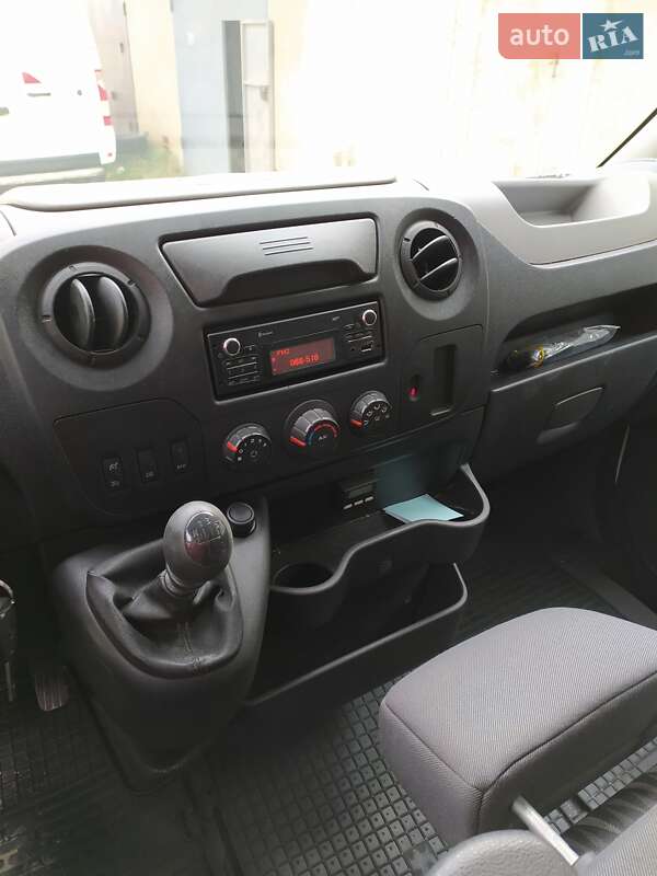 Мікроавтобус Renault Master 2017 в Тернополі