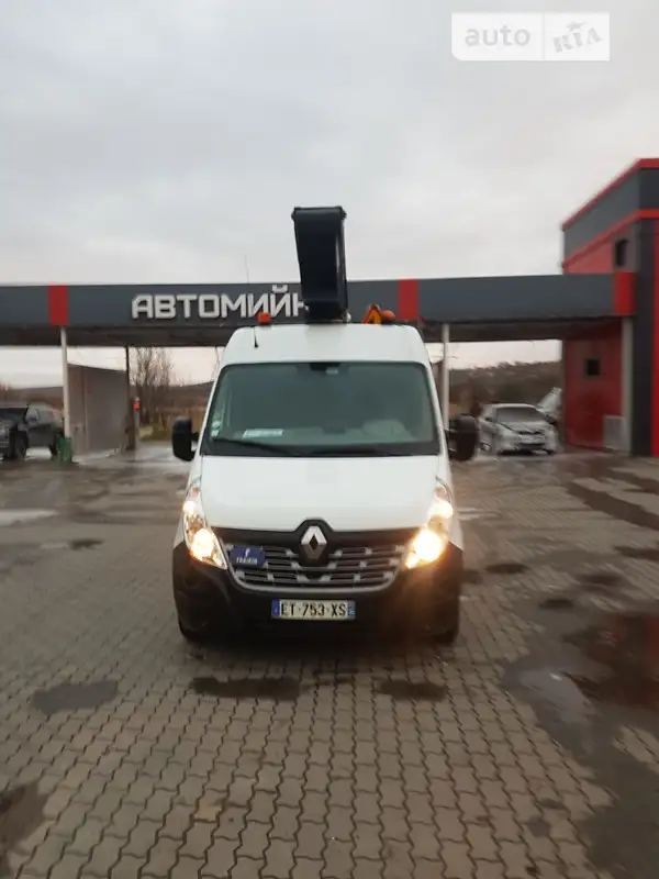 Автовышка Renault Master 2018 в 