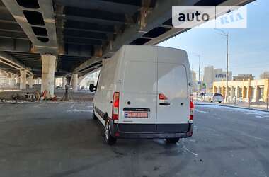 Грузовой фургон Renault Master 2019 в 