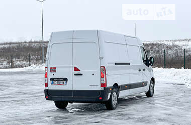 Грузовой фургон Renault Master 2018 в 