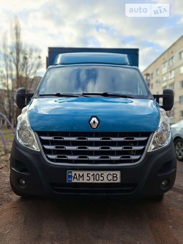 Грузовой фургон Renault Master 2014 в Коростене