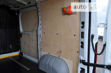 Грузовой фургон Renault Master 2016 в 