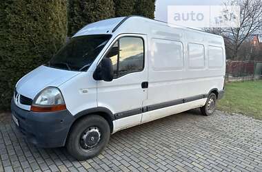 Вантажний фургон Renault Master 2006 в Ужгороді