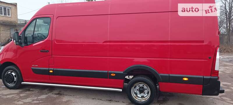 Вантажний фургон Renault Master 2015 в Бучі