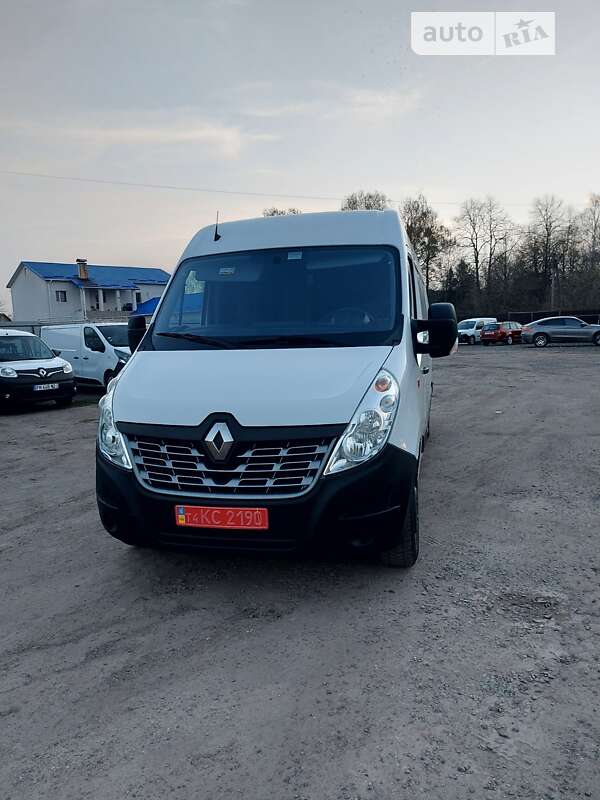 Грузовой фургон Renault Master 2018 в Млинове