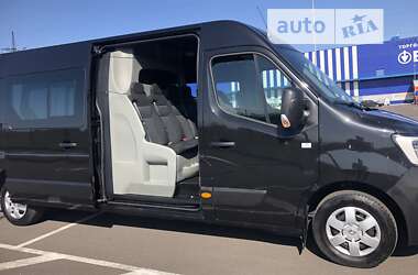 Вантажопасажирський фургон Renault Master 2020 в Рівному
