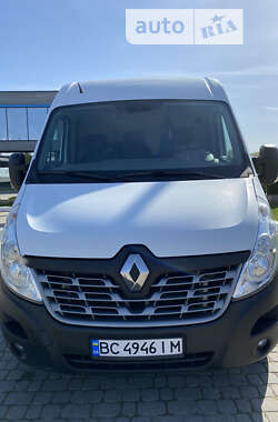 Грузовой фургон Renault Master 2015 в Львове