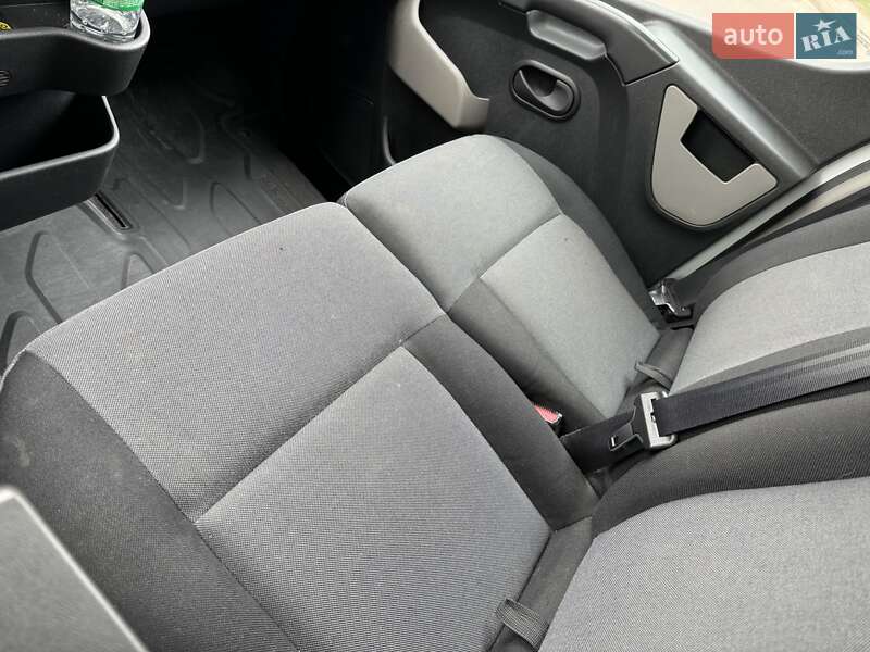 Тентований Renault Master 2015 в Запоріжжі
