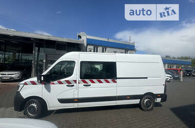 Грузовой фургон Renault Master 2019 в 