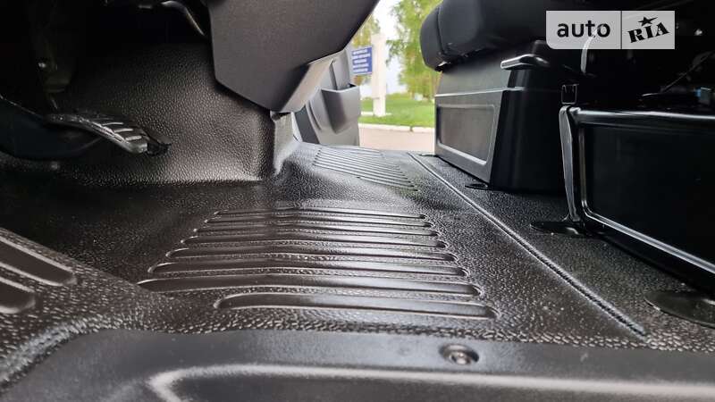 Грузовой фургон Renault Master 2022 в Житомире фото 10 Грузовой фургон Renault Master 2022 в Житомире