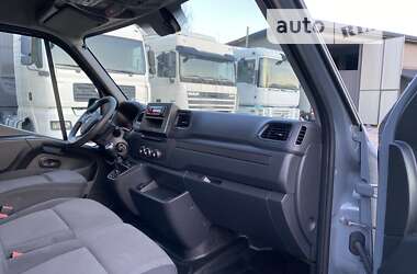Грузовой фургон Renault Master 2022 в Хусте