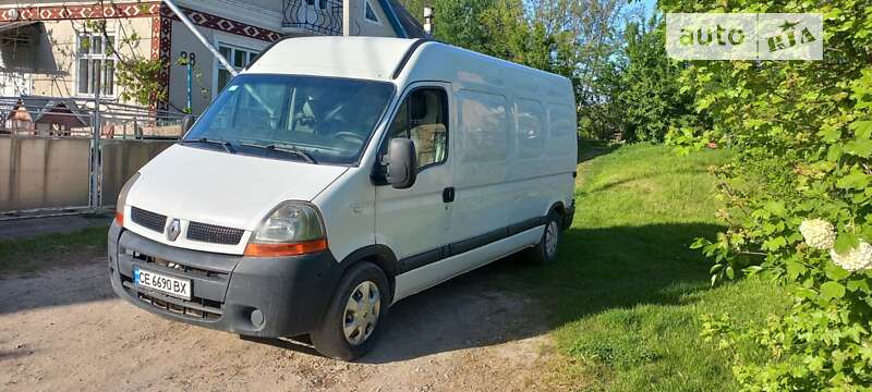 Грузовой фургон Renault Master 2006 в Черновцах