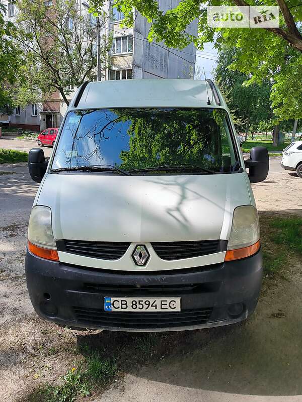 Грузовой фургон Renault Master 2007 в Чернигове