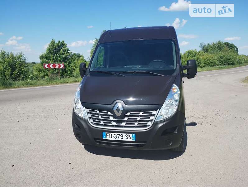 Грузовой фургон Renault Master 2017 в Дубно