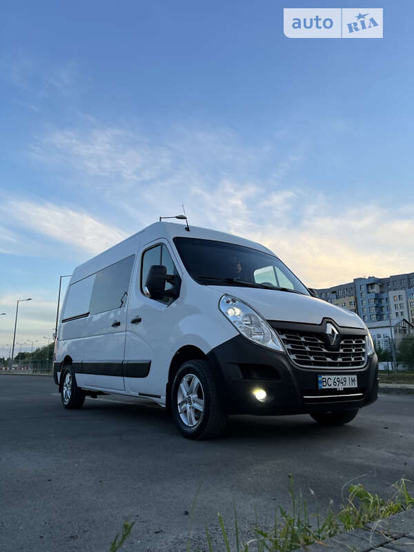 Грузопассажирский фургон Renault Master 2014 в Львове