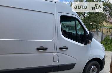 Вантажний фургон Renault Master 2015 в Вінниці