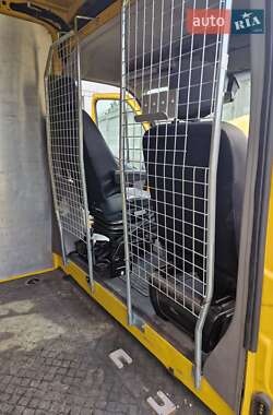Вантажний фургон Renault Master 2019 в Львові