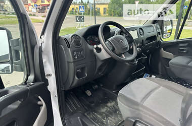 Грузовой фургон Renault Master 2018 в Дубно