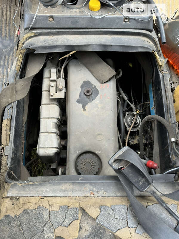Грузопассажирский фургон Renault Master 1996 в Городке фото 9 Грузопассажирский фургон Renault Master 1996 в Городке