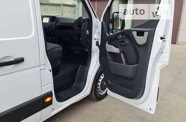 Грузовой фургон Renault Master 2019 в 