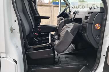 Грузовой фургон Renault Master 2019 в 