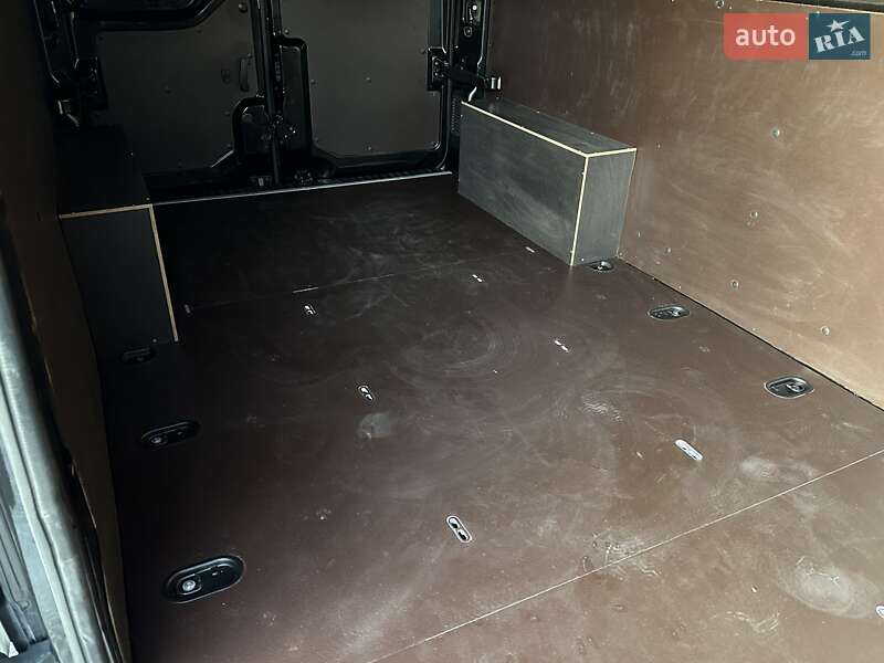 Вантажний фургон Renault Master 2020 в Рівному фото 49 Вантажний фургон Renault Master 2020 в Рівному