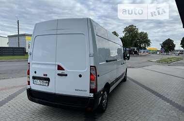 Грузовой фургон Renault Master 2015 в Мукачево