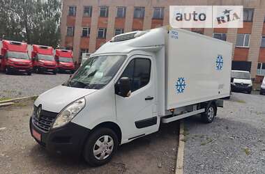 Вантажний фургон Renault Master 2017 в Рівному