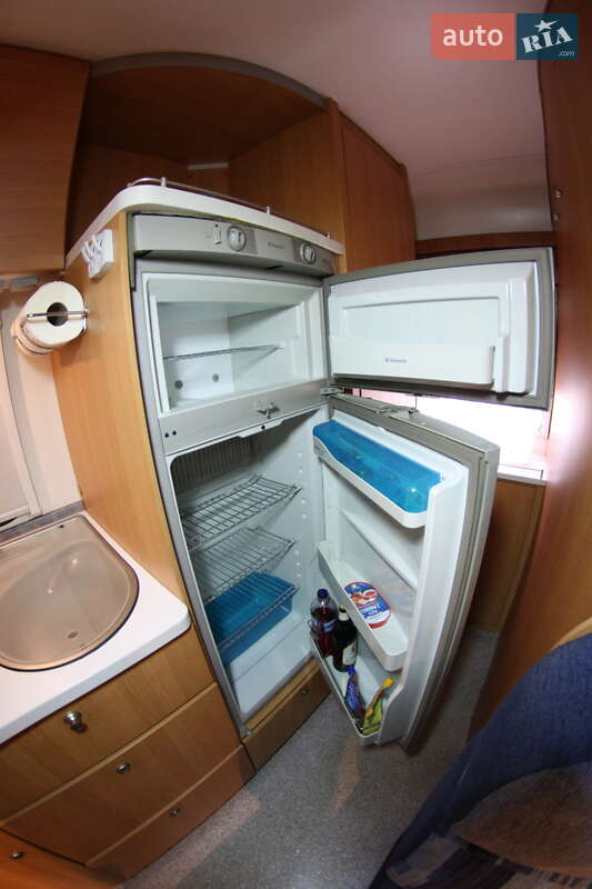 Будинок на колесах Renault Master 2005 в Борисполі