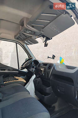 Микроавтобус Renault Master 2015 в 