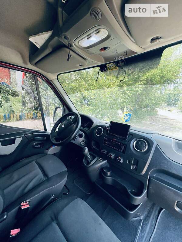 Вантажний фургон Renault Master 2015 в Києві фото 4 Вантажний фургон Renault Master 2015 в Києві