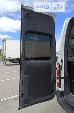 Мікроавтобус Renault Master 2017 в 