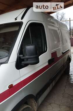 Грузовой фургон Renault Master 1999 в 
