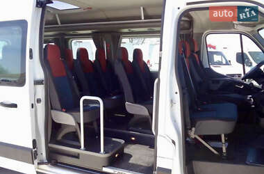 Пригородный автобус Renault Master 2012 в Луцке