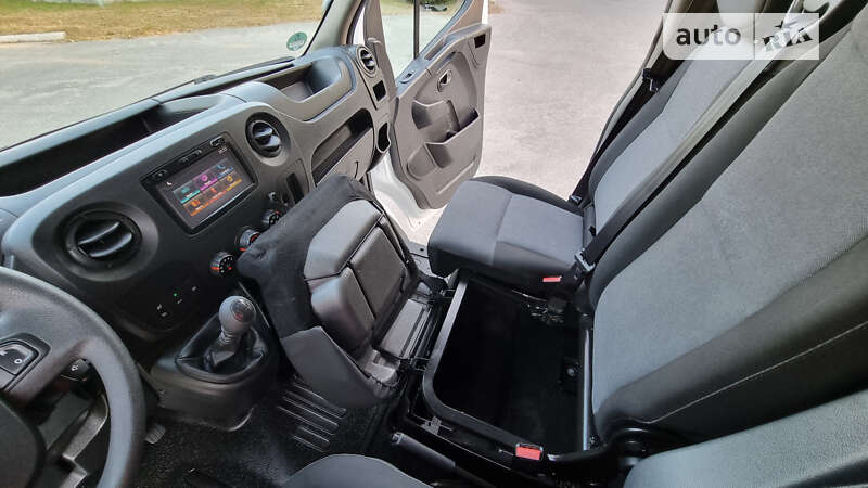 Грузовой фургон Renault Master 2019 в Житомире