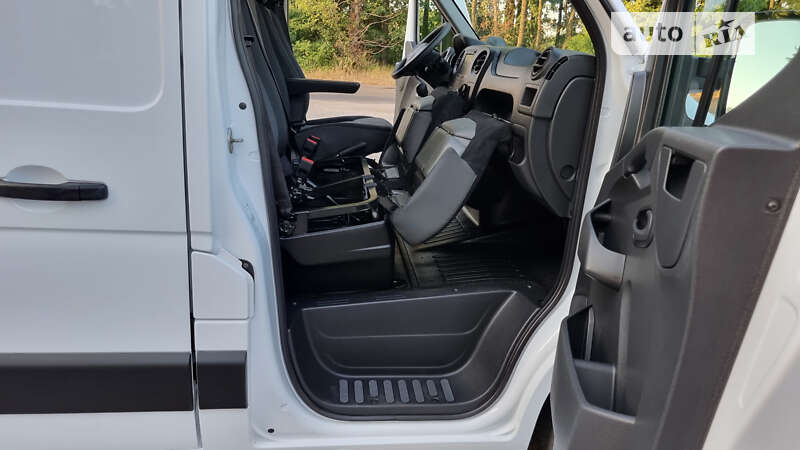 Грузовой фургон Renault Master 2019 в Житомире