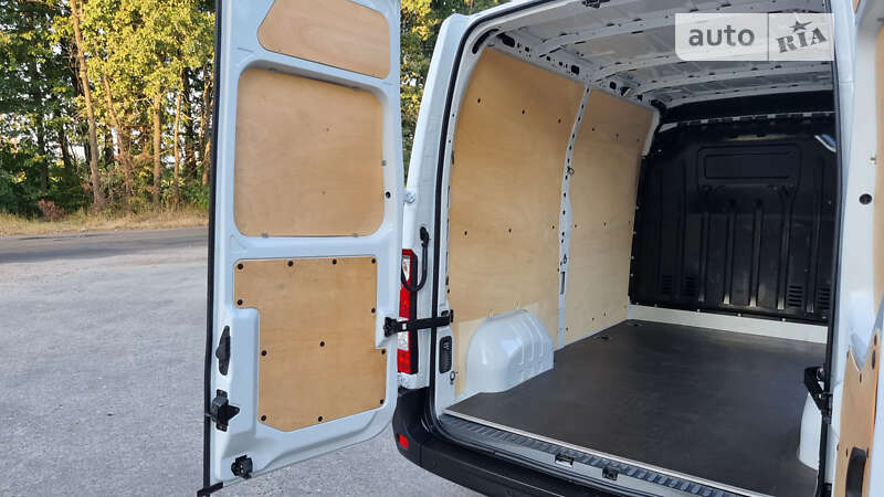 Грузовой фургон Renault Master 2019 в Житомире