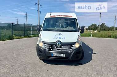 Грузовой фургон Renault Master 2015 в Львове