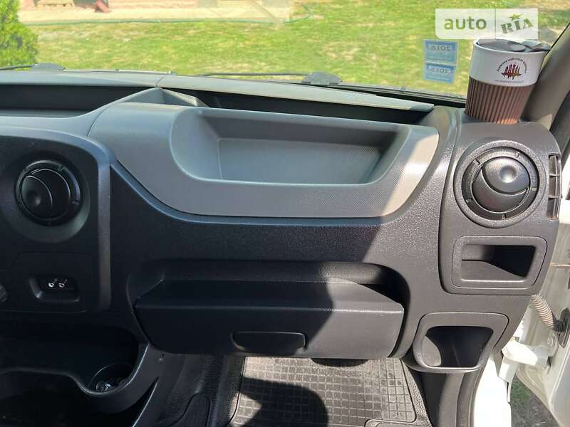 Микроавтобус Renault Master 2011 в Черновцах