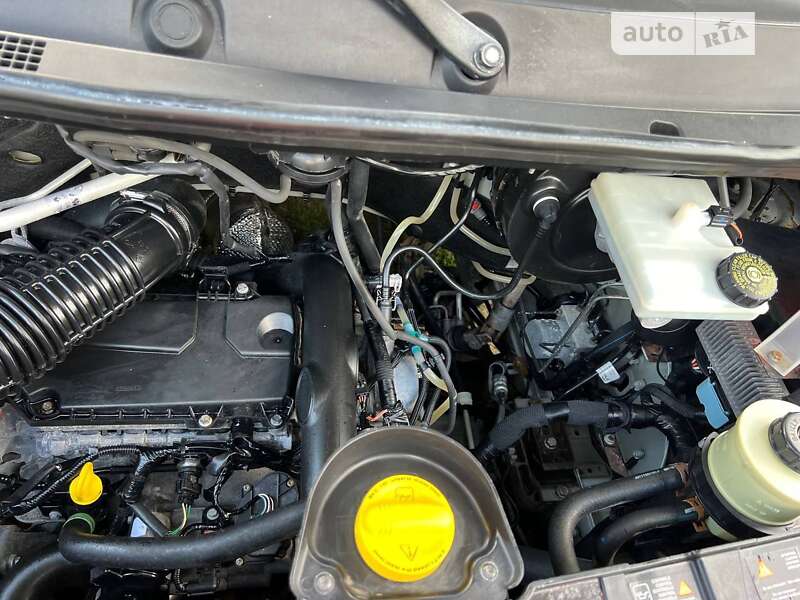 Микроавтобус Renault Master 2011 в Черновцах