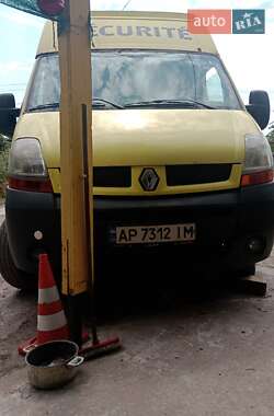 Вантажний фургон Renault Master 2004 в Запоріжжі