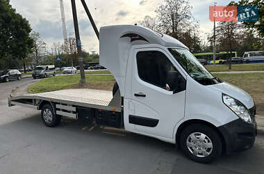 Эвакуатор Renault Master 2017 в Яворове