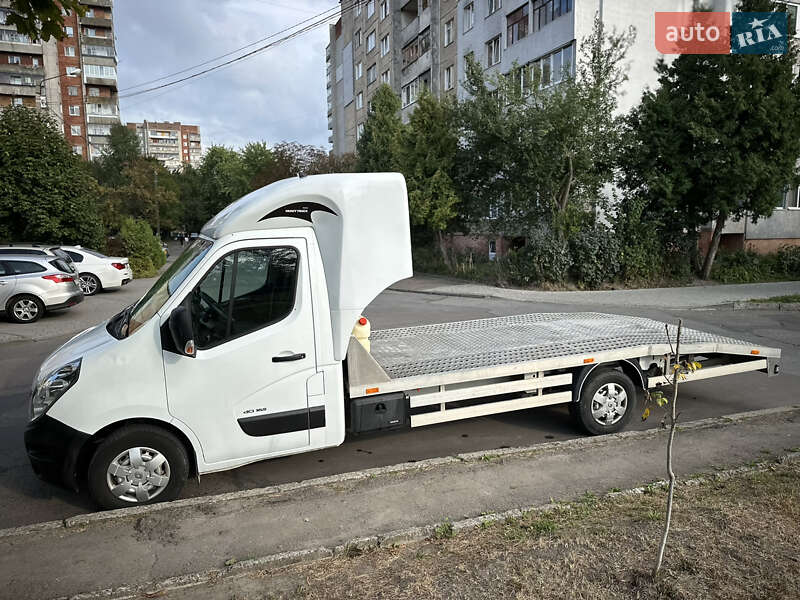 Эвакуатор Renault Master 2017 в Яворове